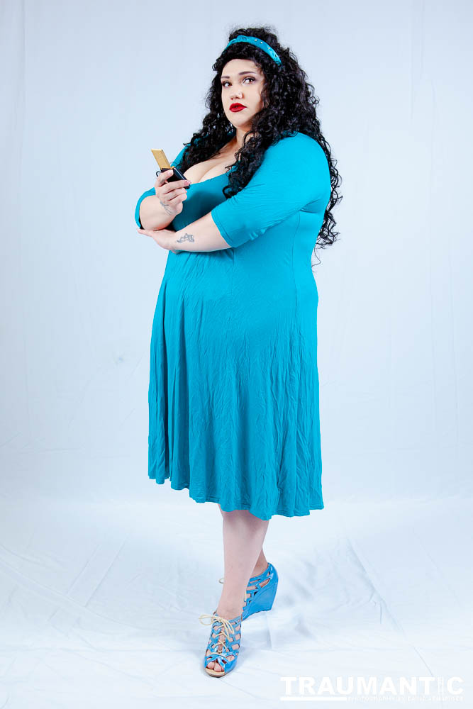 Dorian cosplaying as Deanna Troi from Star trek TNG.